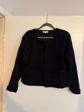 Women's Black Textured Open-Front Cardigan with Front Pockets